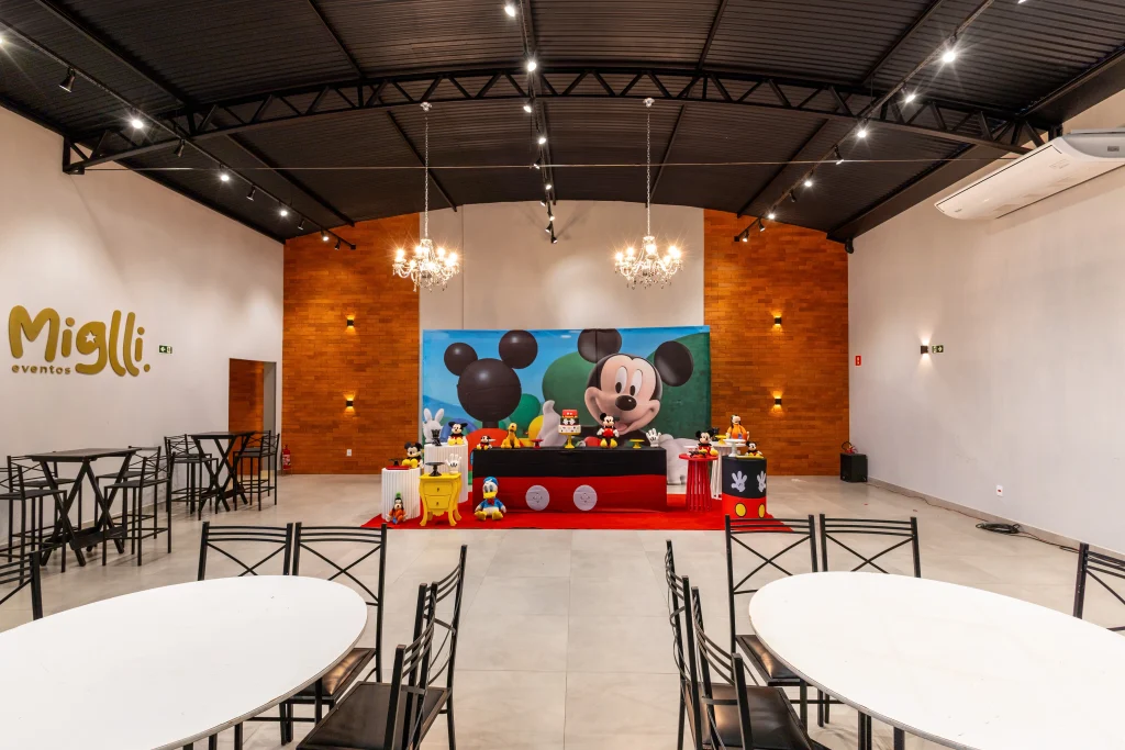 Reforma, ampliação e adequação de barracão para salão de festas em Dourado - SP